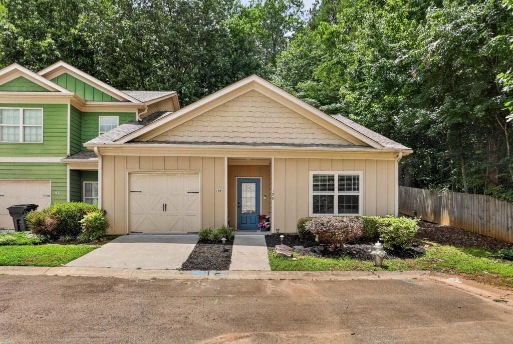 3 bedroom, 2 bathroom, 1,352 sq ft townhouse for sale at 198 Towne Villas Drive, Jasper, GA 30143 — photo 10