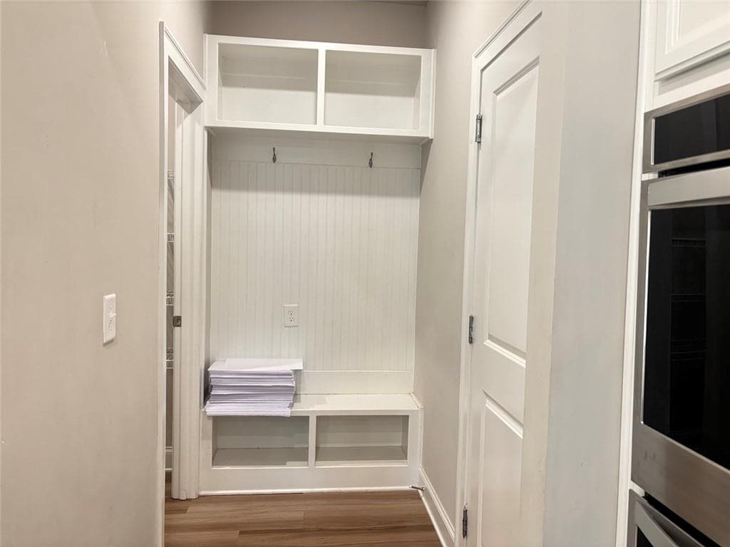 4 bedroom, 3 bathroom, 2,513 sq ft single family residence for rent at 5800 Arbor Green Circle, Buford, GA 30518 for $2,600 a month — photo 8