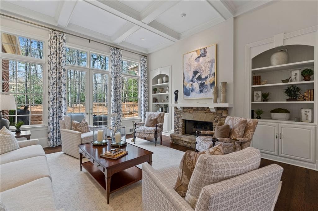 5 bedroom, 7 bathroom, 8,377 sq ft single family residence under contract at 517 Gramercy Drive, Marietta, GA 30068 — photo 2