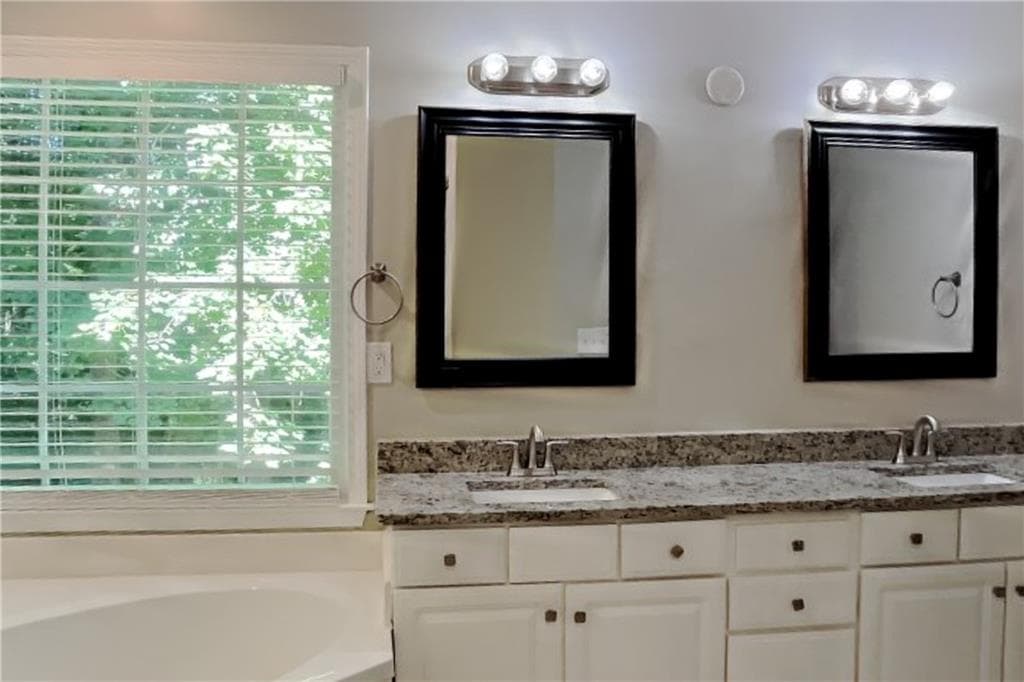 3 bedroom, 3 bathroom, 1,861 sq ft single family residence for rent at 3215 Aintree Chase, Cumming, GA 30028 for $2,340 a month — photo 10