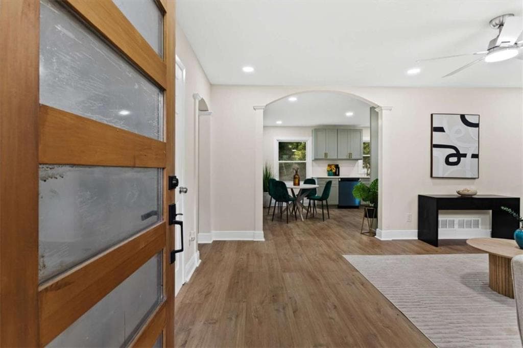 3 bedroom, 2 bathroom, 1,309 sq ft single family residence for sale at 3658 Brookcrest Circle, Decatur, GA 30032 — photo 7