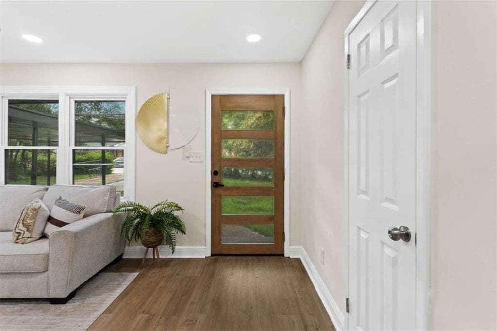 3 bedroom, 2 bathroom, 1,309 sq ft single family residence for sale at 3658 Brookcrest Circle, Decatur, GA 30032 — photo 8