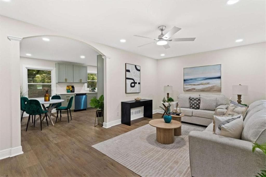 3 bedroom, 2 bathroom, 1,309 sq ft single family residence for sale at 3658 Brookcrest Circle, Decatur, GA 30032 — photo 9