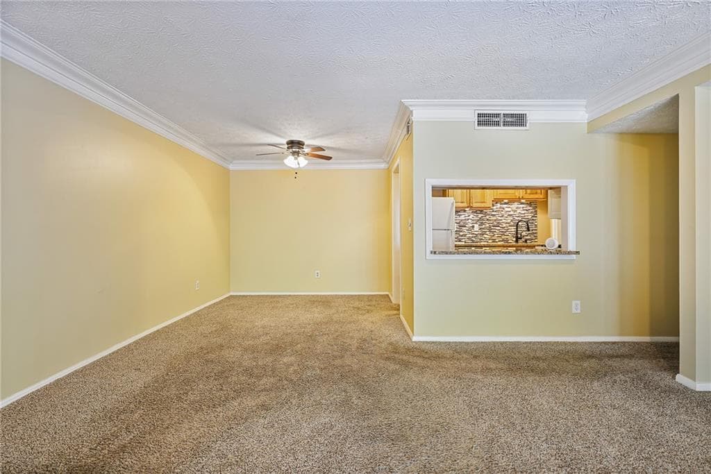 1 bedroom, 1 bathroom, 1,002 sq ft condominium for sale at 1014 Dunbar Drive, Atlanta, GA 30338 — photo 5