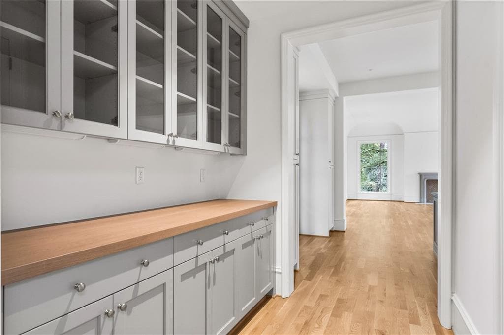 4 bedroom, 6 bathroom, 5,483 sq ft single family residence under contract at 81 Sheridan Drive, Atlanta, GA 30305 — photo 9