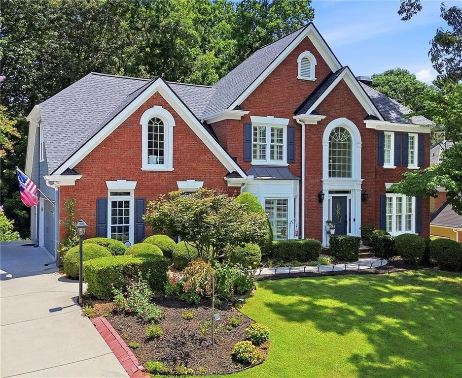 4 bedroom, 4 bathroom, 4,319 sq ft single family residence sold at 4015 Sunhill Court, Woodstock, GA 30189