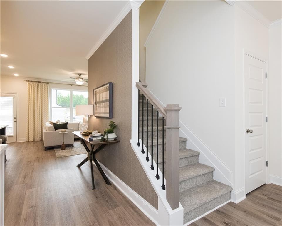 3 bedroom, 3 bathroom, 1,725 sq ft townhouse for sale at 6017 Silverbell Drive, Flowery Branch, GA 30542 — photo 3