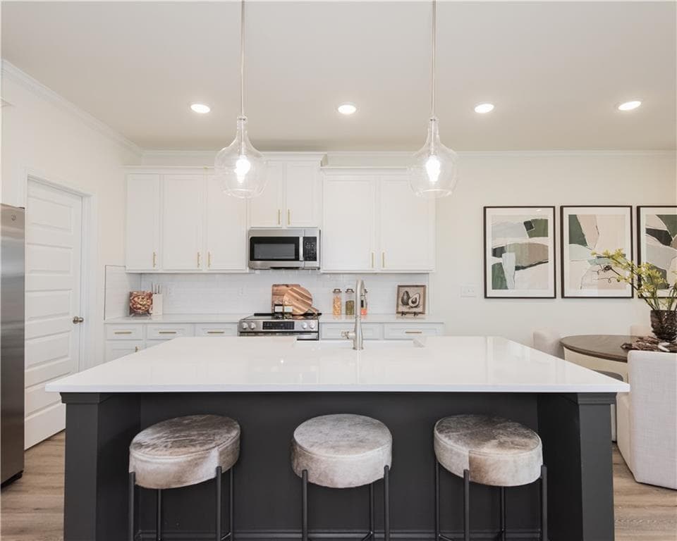 3 bedroom, 3 bathroom, 1,725 sq ft townhouse for sale at 6017 Silverbell Drive, Flowery Branch, GA 30542 — photo 9