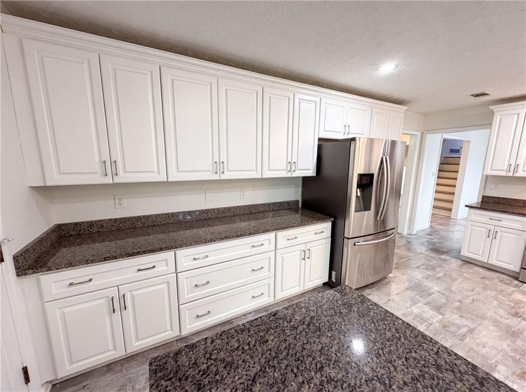 4 bedroom, 3 bathroom, 2,122 sq ft single family residence for sale at 4378 Shady Drive, Lilburn, GA 30047 — photo 7
