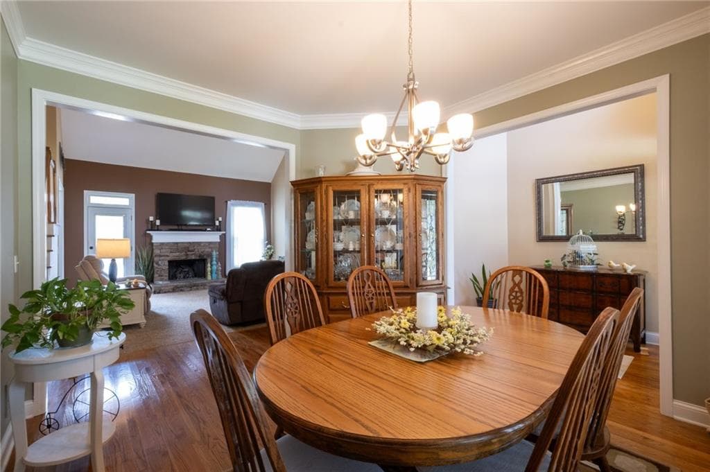 5 bedroom, 4 bathroom, 2,488 sq ft single family residence for sale at 4967 Reed Field Drive, Oakwood, GA 30566 — photo 7