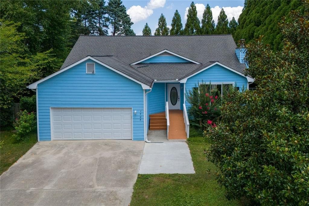 3 bedroom, 2 bathroom, 2,014 sq ft single family residence sold at 1727 Wynfield Lane, Auburn, GA 30011