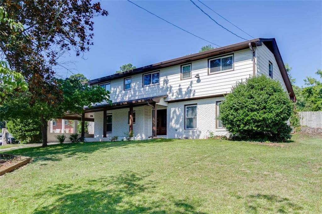 4 bedroom, 3 bathroom, 2,734 sq ft single family residence under contract at 3614 Revere Road, Atlanta, GA 30331 — photo 4