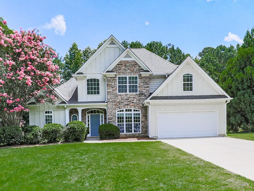 4 bedroom, 3 bathroom, 2,615 sq ft single family residence for sale at 1429 Tamarack Lakes Drive, Powder Springs, GA 30127 — photo 1 of 29