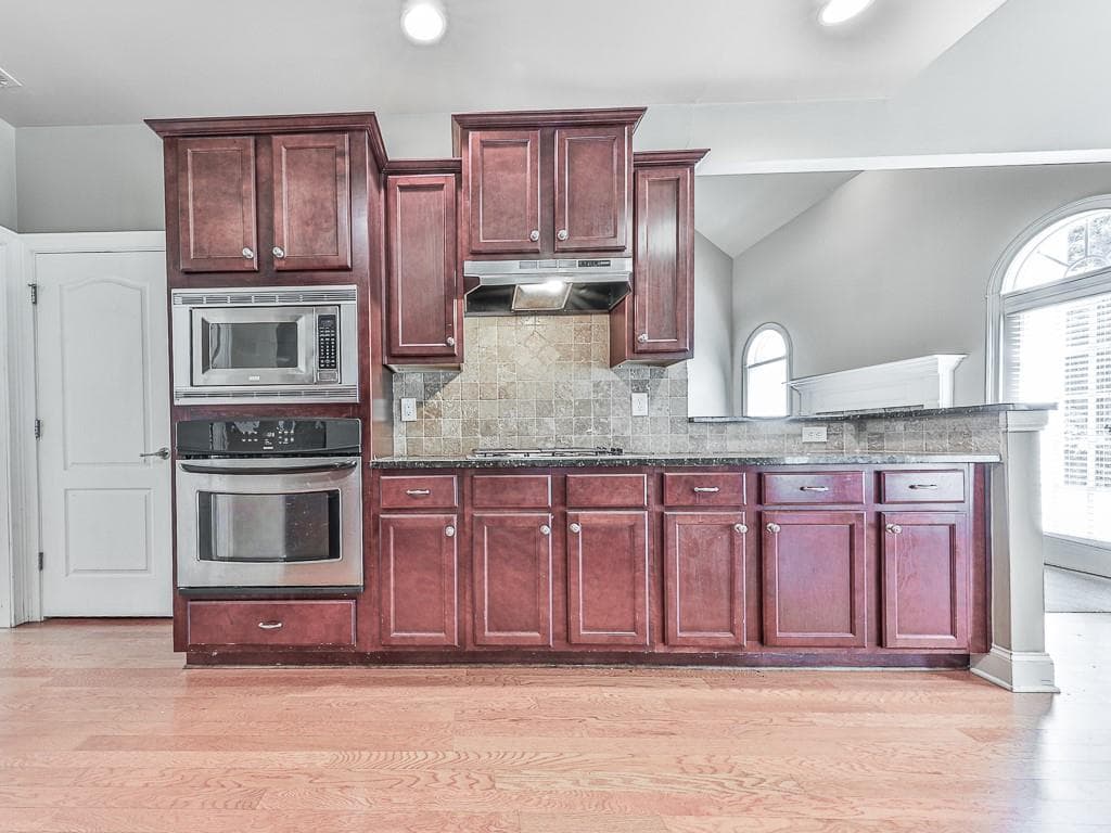 4 bedroom, 3 bathroom, 2,615 sq ft single family residence for sale at 1429 Tamarack Lakes Drive, Powder Springs, GA 30127 — photo 9