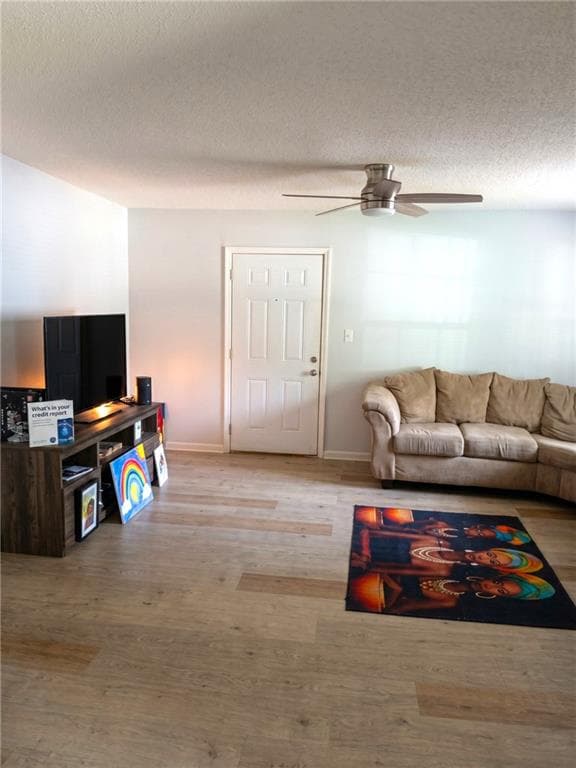 duplex for sale at 3201 Tyndall Drive, Valdosta, GA 31602 — photo 2