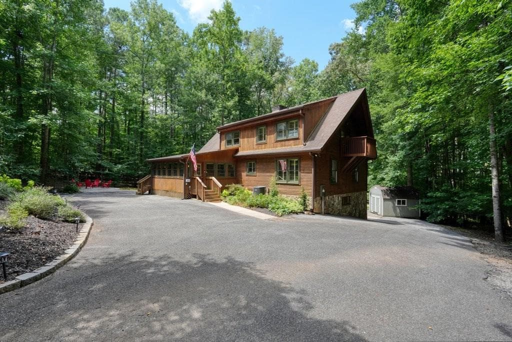 3 bedroom, 4 bathroom, 3,367 sq ft single family residence under contract at 1369 Kelly Mill Trace, Cumming, GA 30040 — photo 6