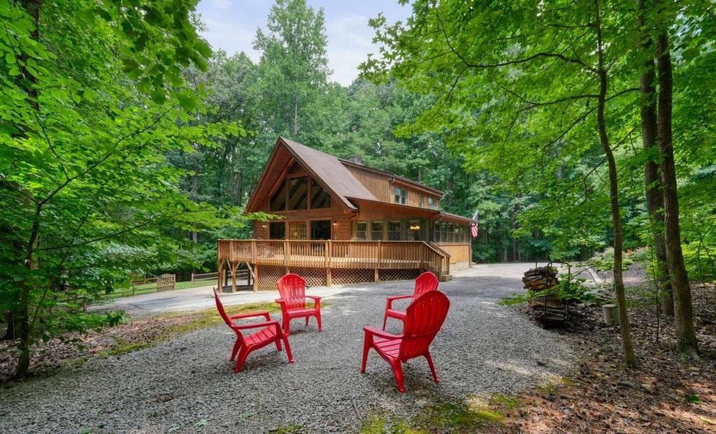 3 bedroom, 4 bathroom, 3,367 sq ft single family residence under contract at 1369 Kelly Mill Trace, Cumming, GA 30040 — photo 7