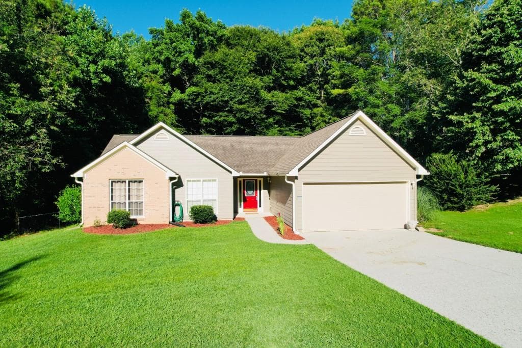 3 bedroom, 2 bathroom, 1,454 sq ft single family residence for sale at 1450 Millhaven Drive, Auburn, GA 30011