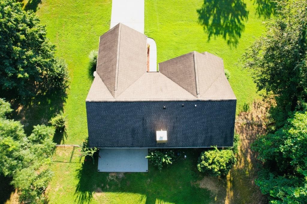 3 bedroom, 2 bathroom, 1,454 sq ft single family residence for sale at 1450 Millhaven Drive, Auburn, GA 30011 — photo 6