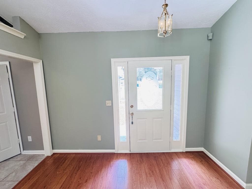 3 bedroom, 2 bathroom, 1,454 sq ft single family residence for sale at 1450 Millhaven Drive, Auburn, GA 30011 — photo 9