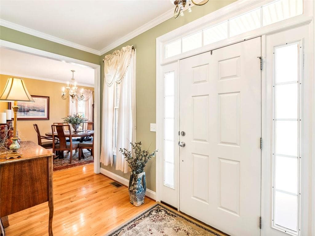 3 bedroom, 4 bathroom, 3,343 sq ft single family residence for sale at 565 N Hulett Road, Villa Rica, GA 30180 — photo 4