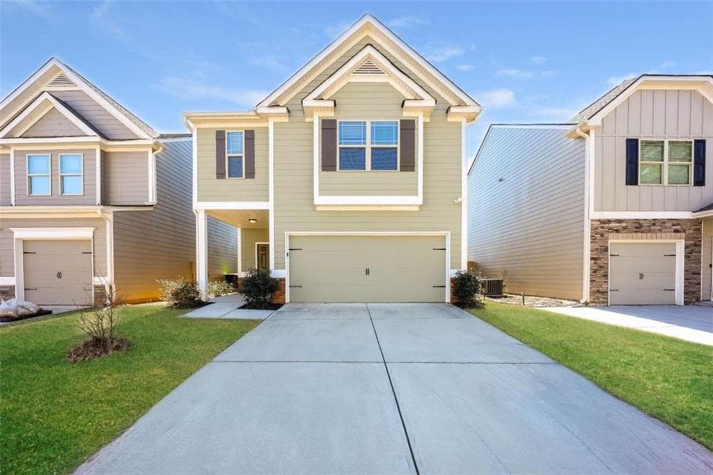 4 bedroom, 3 bathroom, 2,071 sq ft single family residence under contract at 110 Seabreeze Court, Newnan, GA 30265