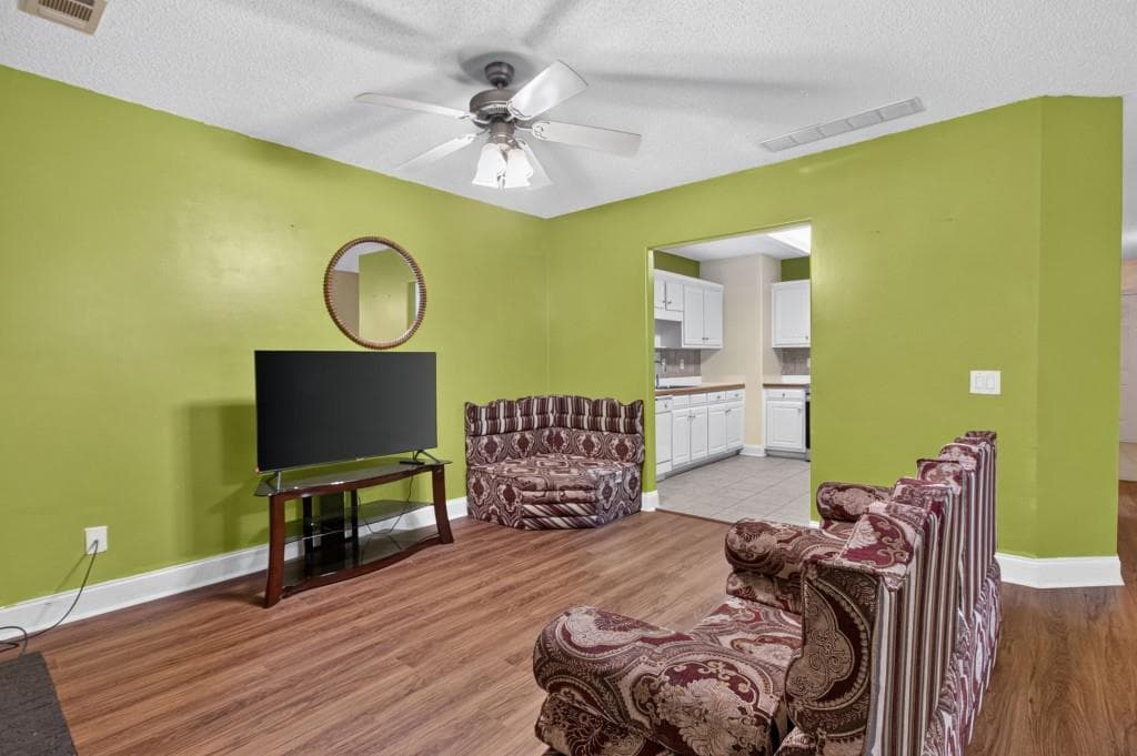 3 bedroom, 3 bathroom, 1,534 sq ft townhouse for sale at 3154 Glenloch Place, Lawrenceville, GA 30044 — photo 9
