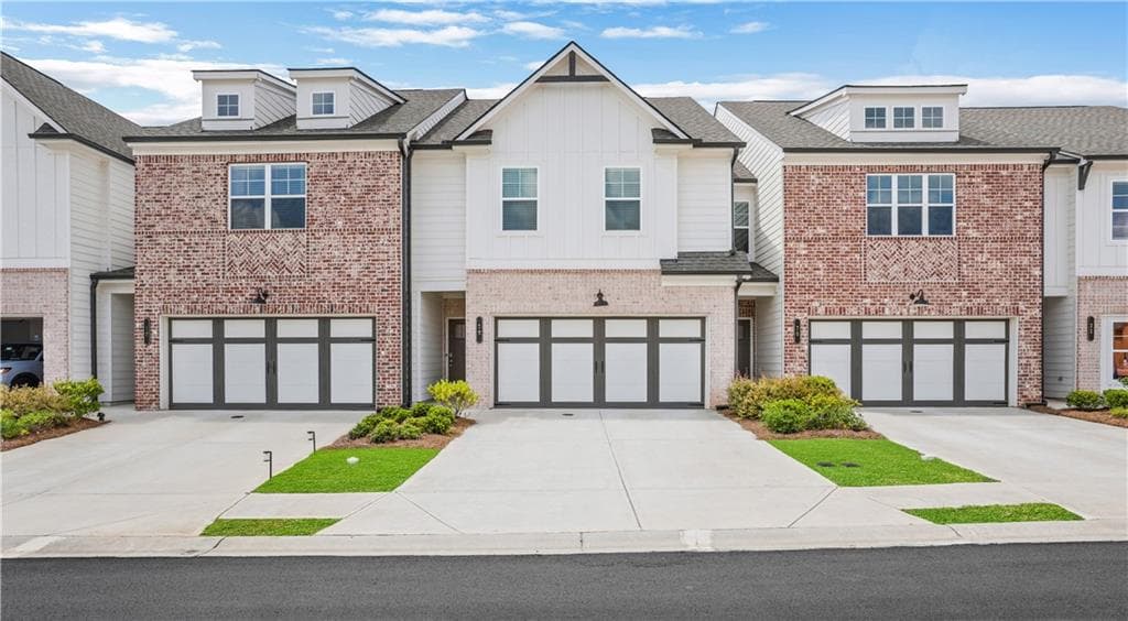 3 bedroom, 4 bathroom, 2,027 sq ft townhouse for rent at 18 Depot Landing Road, Auburn, GA 30011 for $2,175 a month — photo 2
