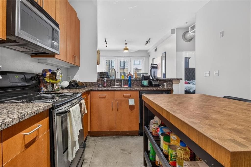 1 bedroom, 1 bathroom, 713 sq ft condominium for sale at 5300 Peachtree Road 0311, Atlanta, GA 30341 — photo 8