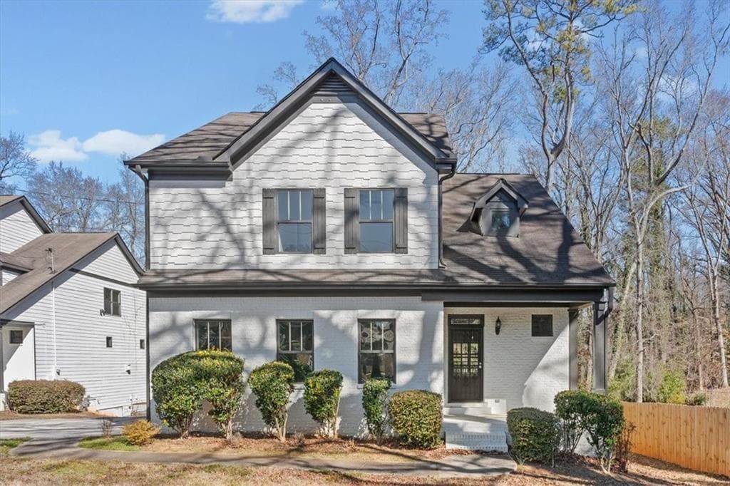 3 bedroom, 4 bathroom, 3,709 sq ft single family residence for rent at 1410 Eastland Road, Atlanta, GA 30316 for $2,700 a month — photo 1 of 22