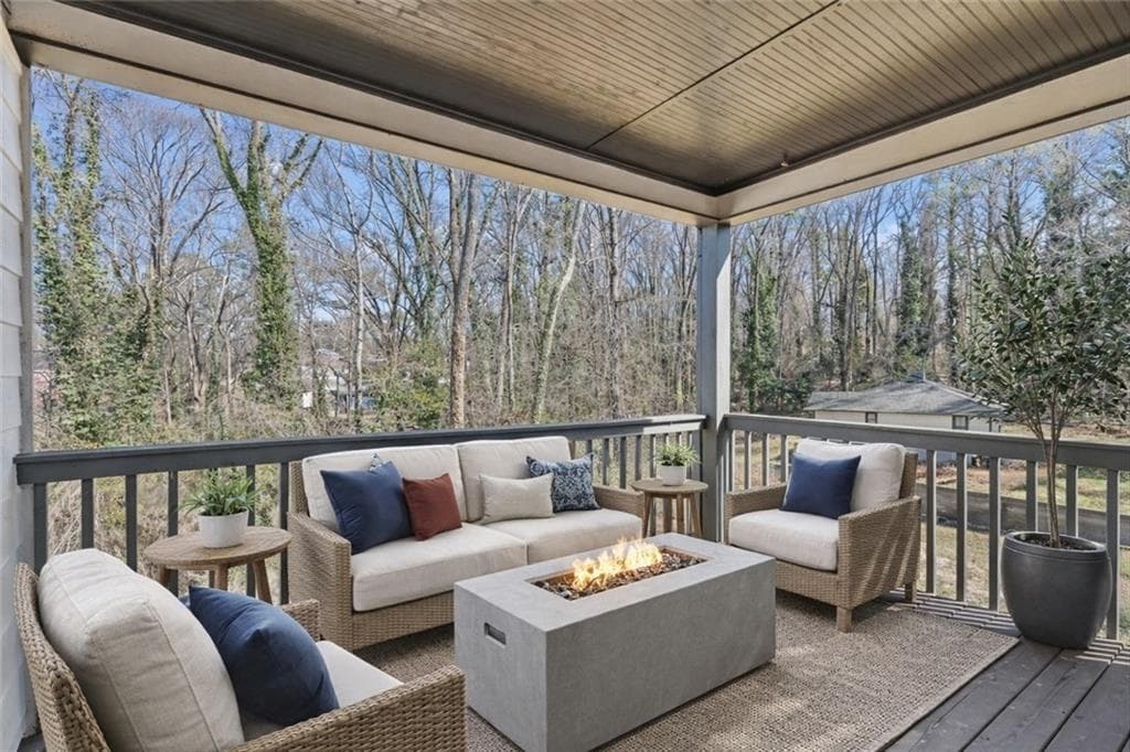 3 bedroom, 4 bathroom, 3,709 sq ft single family residence for rent at 1410 Eastland Road, Atlanta, GA 30316 for $2,700 a month — photo 3