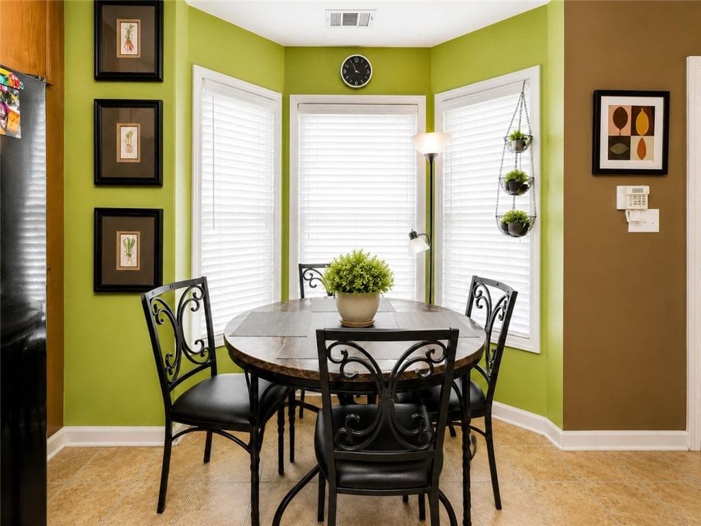 2 bedroom, 3 bathroom, 1,296 sq ft townhouse for sale at 6378 Rockaway Road, South Fulton, GA 30349 — photo 5
