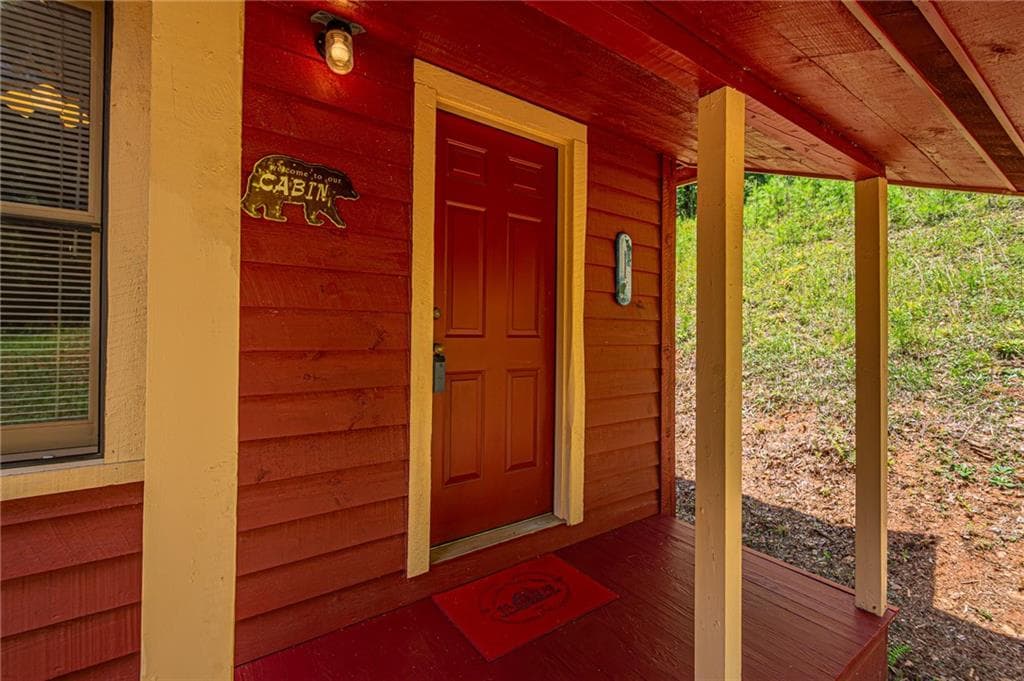 2 bedroom, 1 bathroom, 768 sq ft single family residence for sale at 731 Jim Anderson Road, Dahlonega, GA 30533 — photo 3