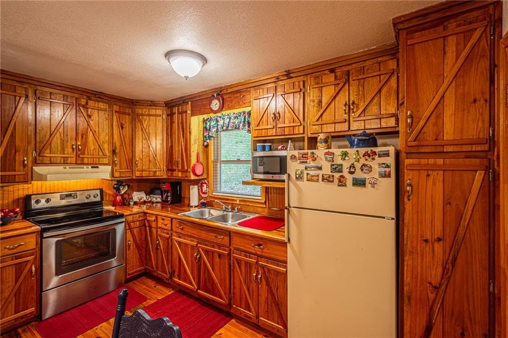2 bedroom, 1 bathroom, 768 sq ft single family residence for sale at 731 Jim Anderson Road, Dahlonega, GA 30533 — photo 10