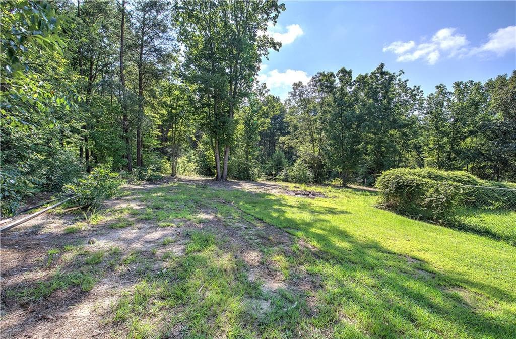 3 bedroom, 2 bathroom, 1,176 sq ft single family residence for sale at 49 Indian Hills Drive, Rydal, GA 30171 — photo 4