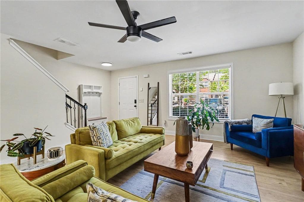 2 bedroom, 3 bathroom, 1,596 sq ft townhouse for sale at 7050 Galloway Point, Riverdale, GA 30296 — photo 2