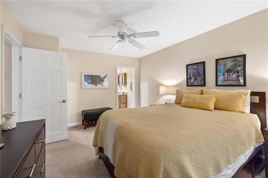 2 bedroom, 2 bathroom, 1,000 sq ft condominium for rent at 525 Warm Springs Circle, Roswell, GA 30075 for $1,800 a month — photo 10