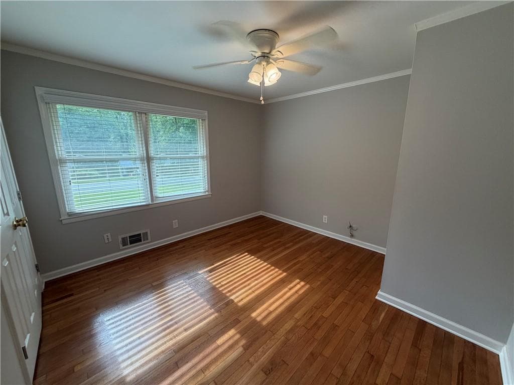 3 bedroom, 3 bathroom, 1,616 sq ft single family residence for rent at 412 Fielding Lane, Atlanta, GA 30311 for $2,095 a month — photo 4