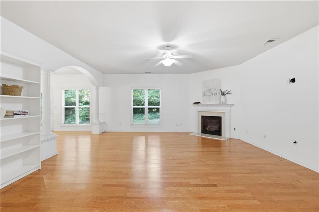 3 bedroom, 3 bathroom, 2,190 sq ft townhouse for sale at 969 Brownstone Lane 18, Marietta, GA 30008 — photo 4