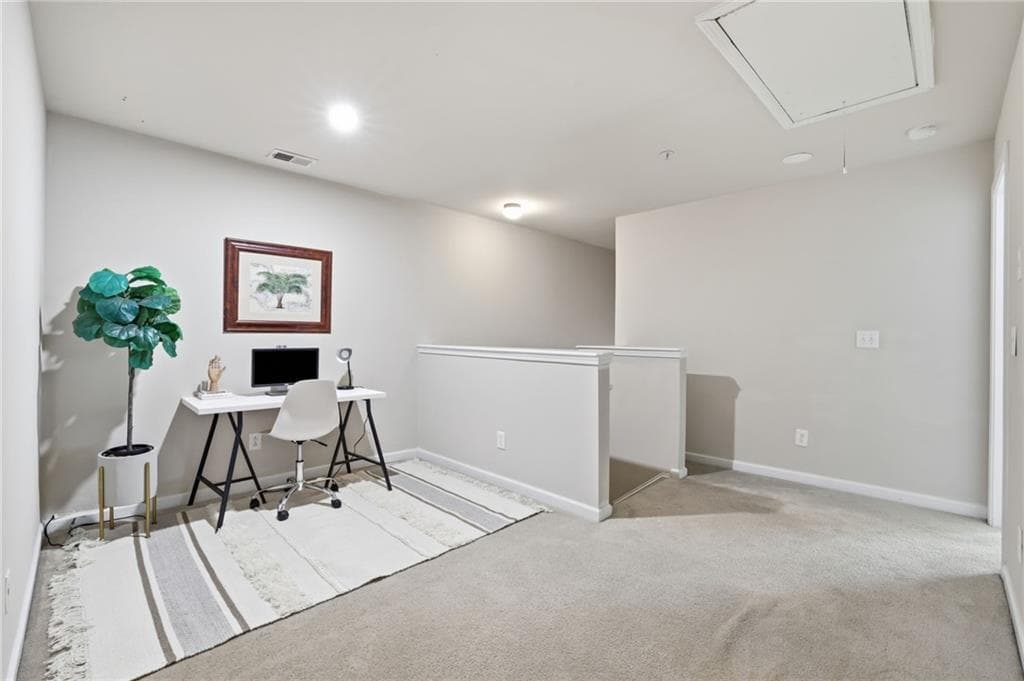3 bedroom, 3 bathroom, 2,190 sq ft townhouse for sale at 969 Brownstone Lane 18, Marietta, GA 30008 — photo 8