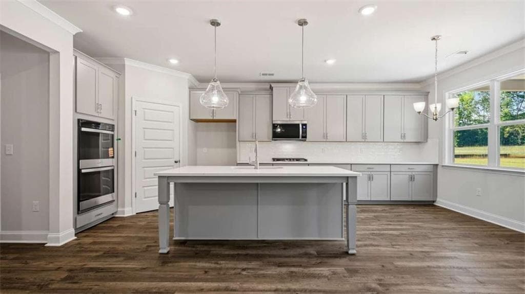 4 bedroom, 4 bathroom single family residence under contract at 110 Sapelo Drive, Senoia, GA 30276 — photo 7