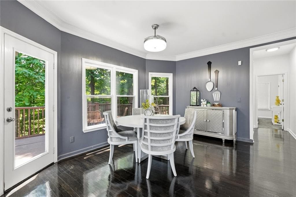 4 bedroom, 4 bathroom, 3,503 sq ft single family residence under contract at 5135 Highland Lake Drive, Atlanta, GA 30349 — photo 9
