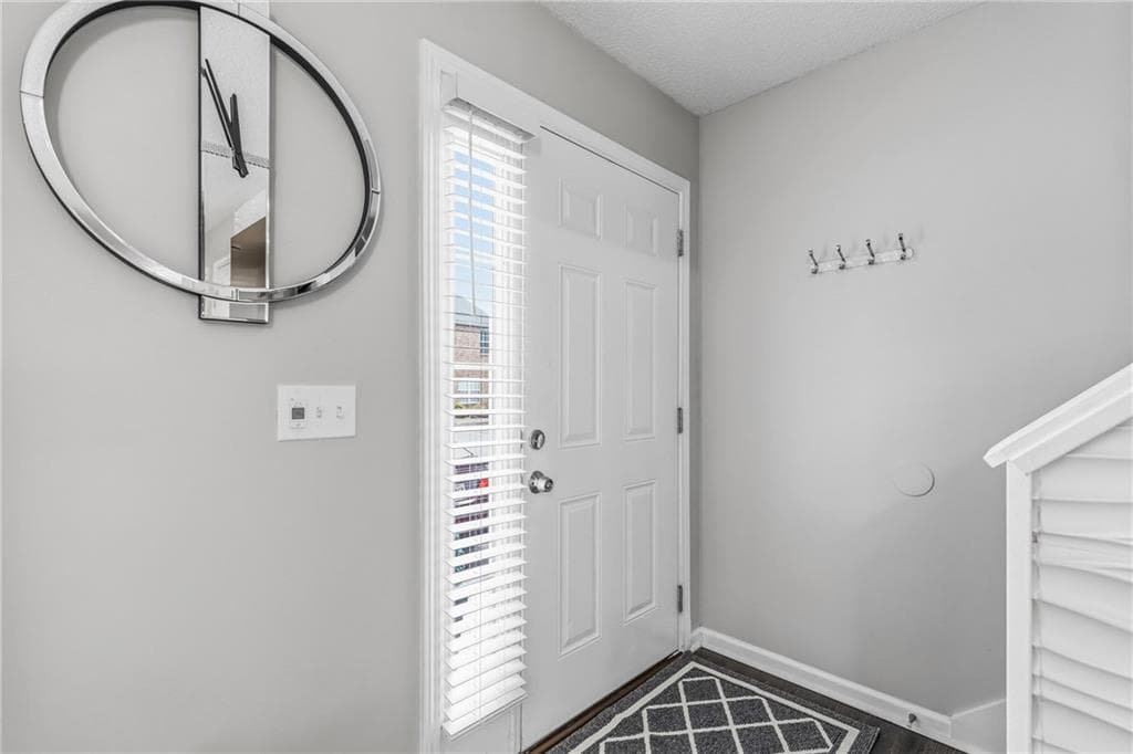 2 bedroom, 3 bathroom, 1,116 sq ft townhouse for sale at 9 Princeton Place Drive, Adairsville, GA 30103 — photo 7
