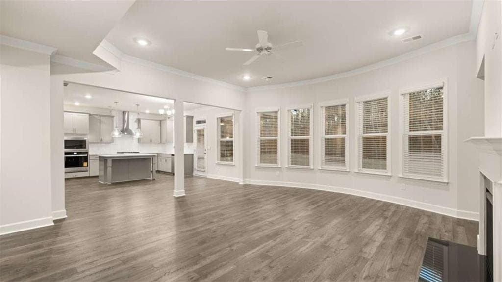 5 bedroom, 4 bathroom, 3,034 sq ft single family residence for sale at 170 Sapelo Drive, Senoia, GA 30276 — photo 6
