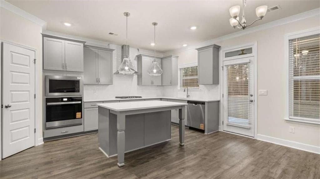 5 bedroom, 4 bathroom, 3,034 sq ft single family residence for sale at 170 Sapelo Drive, Senoia, GA 30276 — photo 7