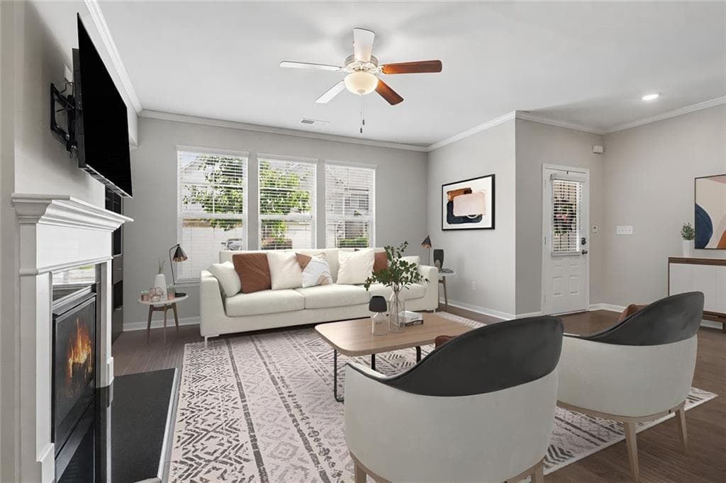 3 bedroom, 3 bathroom, 1,965 sq ft townhouse for sale at 4270 Sunny Oak Lane, Norcross, GA 30071 — photo 7
