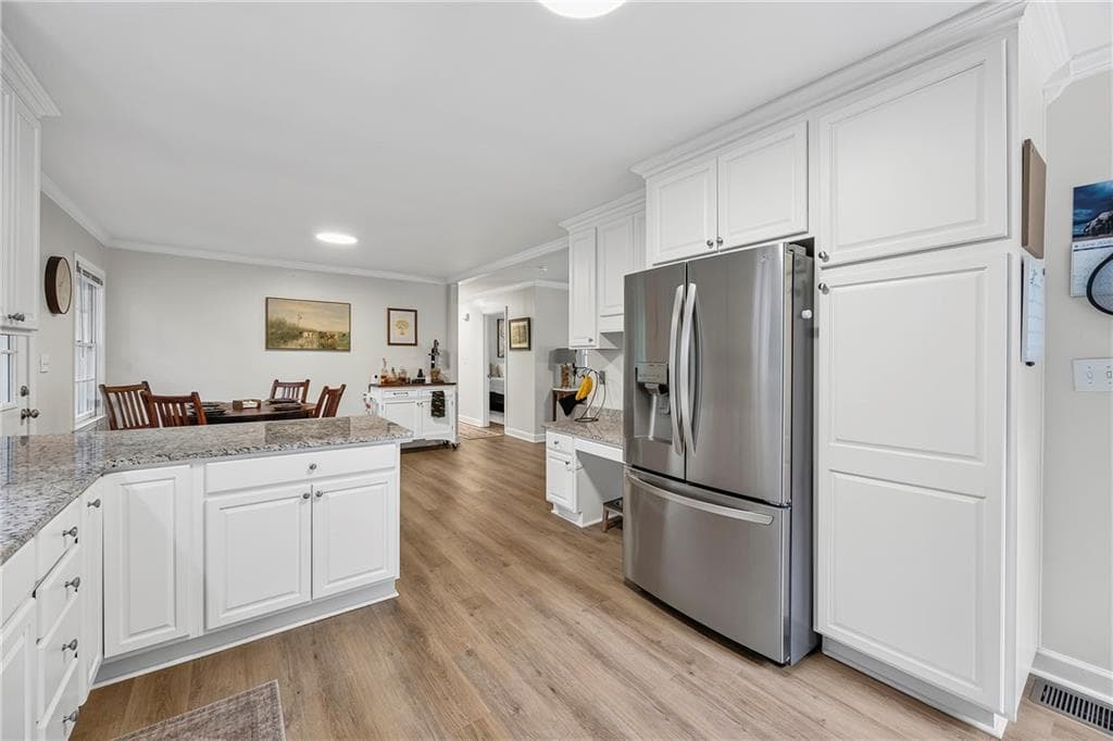 4 bedroom, 3 bathroom, 2,494 sq ft single family residence for sale at 113 Crossbow Circle, Winterville, GA 30683 — photo 7