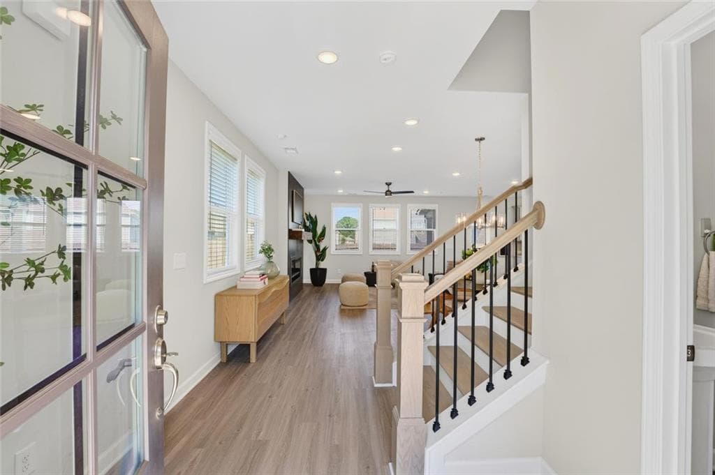 4 bedroom, 3 bathroom, 2,572 sq ft single family residence under contract at 1700 Fulmont Circle, Mableton, GA 30126 — photo 5