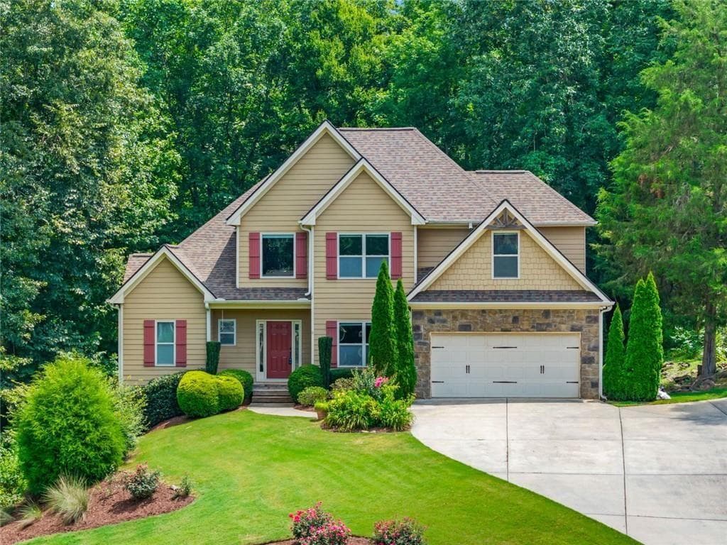 4 bedroom, 4 bathroom, 2,387 sq ft single family residence for sale at 173 Dawson Manor Drive, Dawsonville, GA 30534 — photo 1 of 56