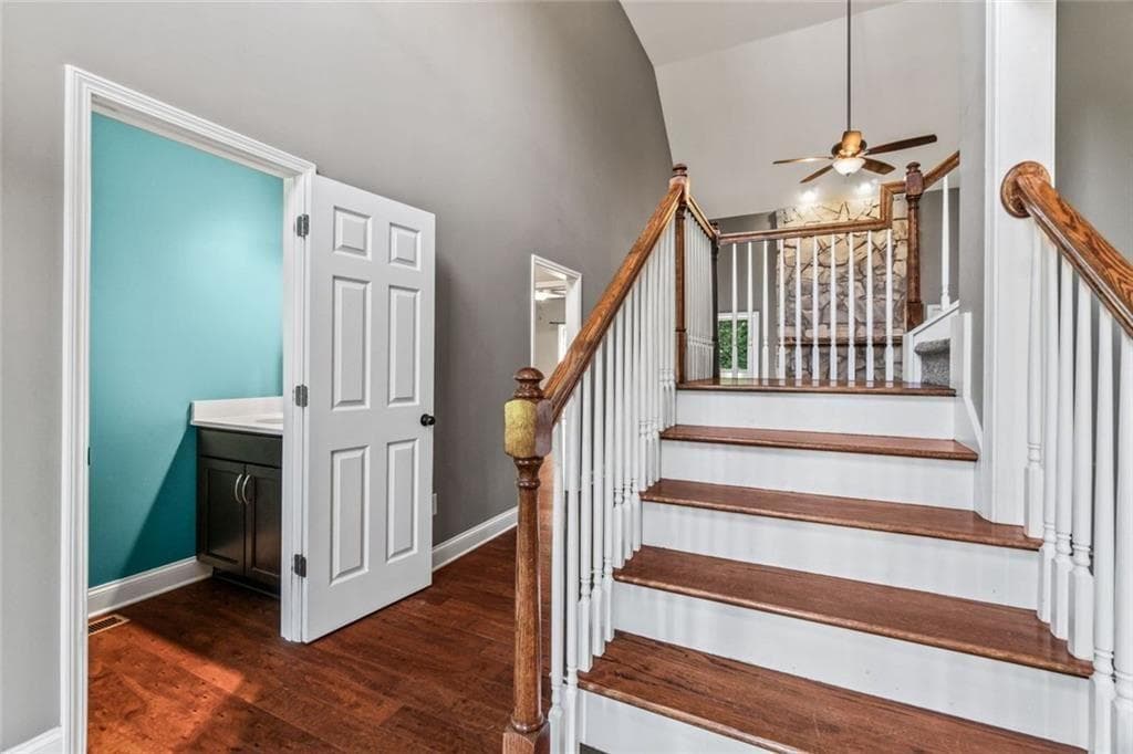 4 bedroom, 4 bathroom, 2,387 sq ft single family residence for sale at 173 Dawson Manor Drive, Dawsonville, GA 30534 — photo 4